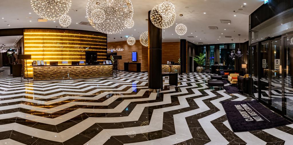 Clarion Hotel Aviapolis Вантаа Екстериор снимка